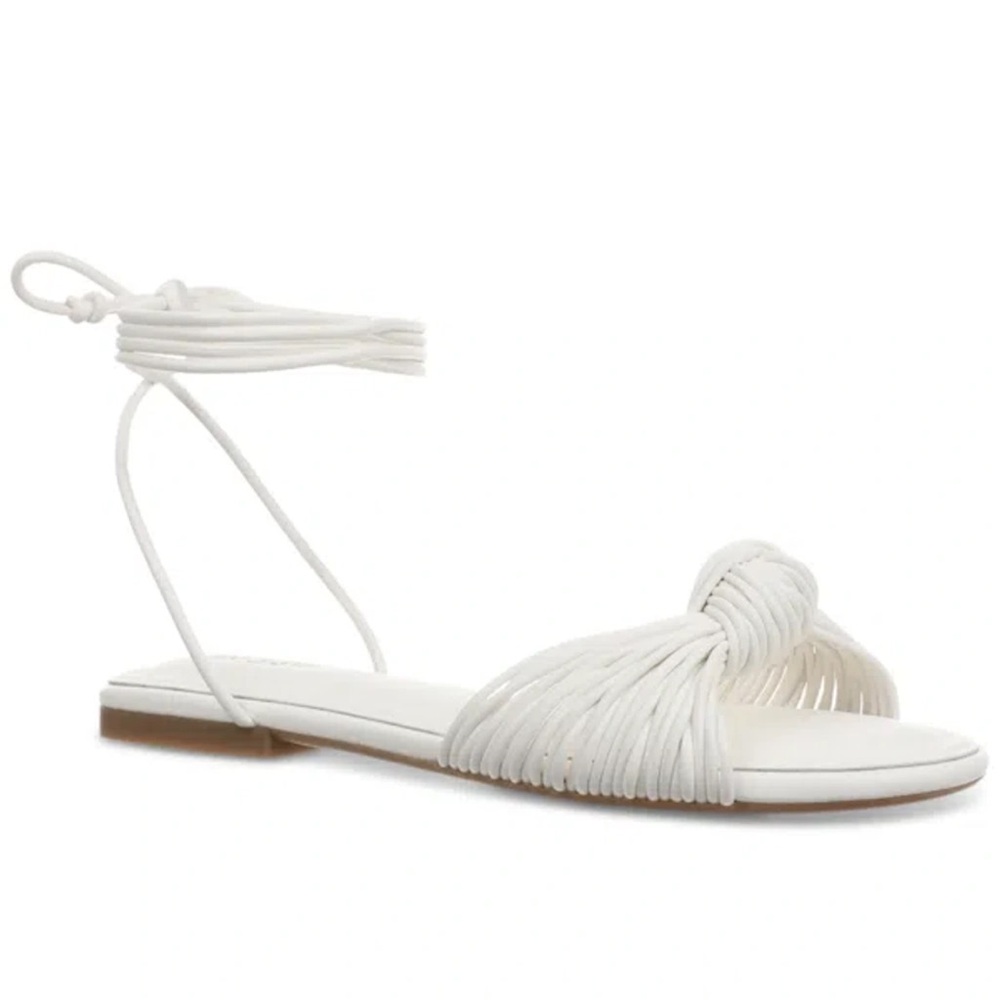 On 34th
Women's Jenniee Knot Flat Sandals